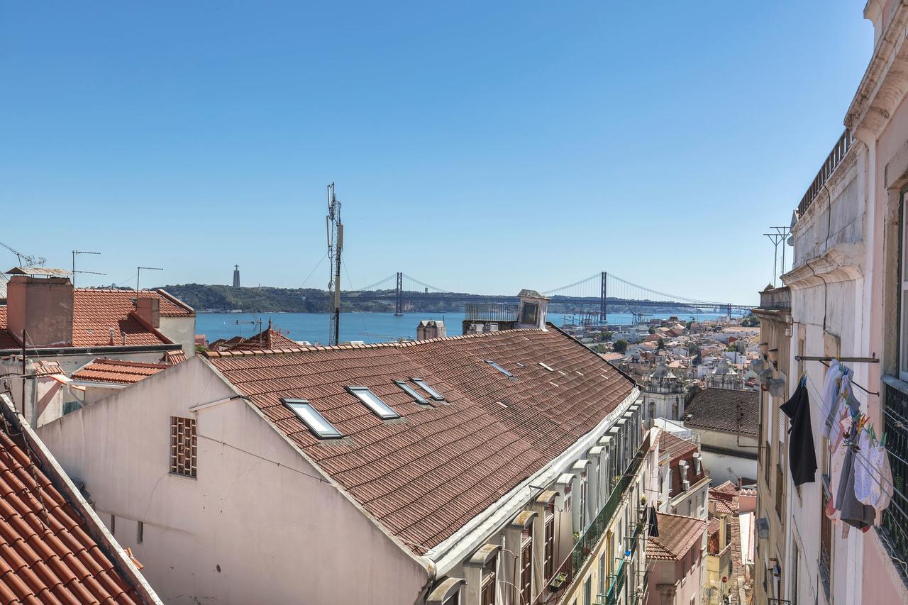 Lovelystay - Luxury Oasis In Bairro Alto Lisboa Exteriör bild